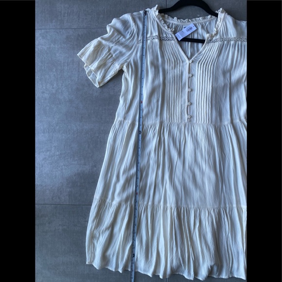 NWT pretty crème cotton Old Navy pleated cotton dress with feminine details - Picture 10 of 11